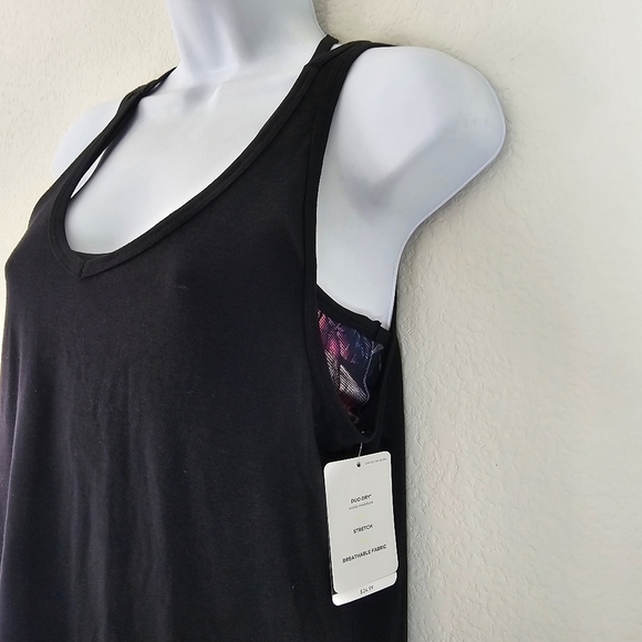 Champion Layered Tank Top With Strappy Twisted Back Sports Bra - Picture 5 of 14